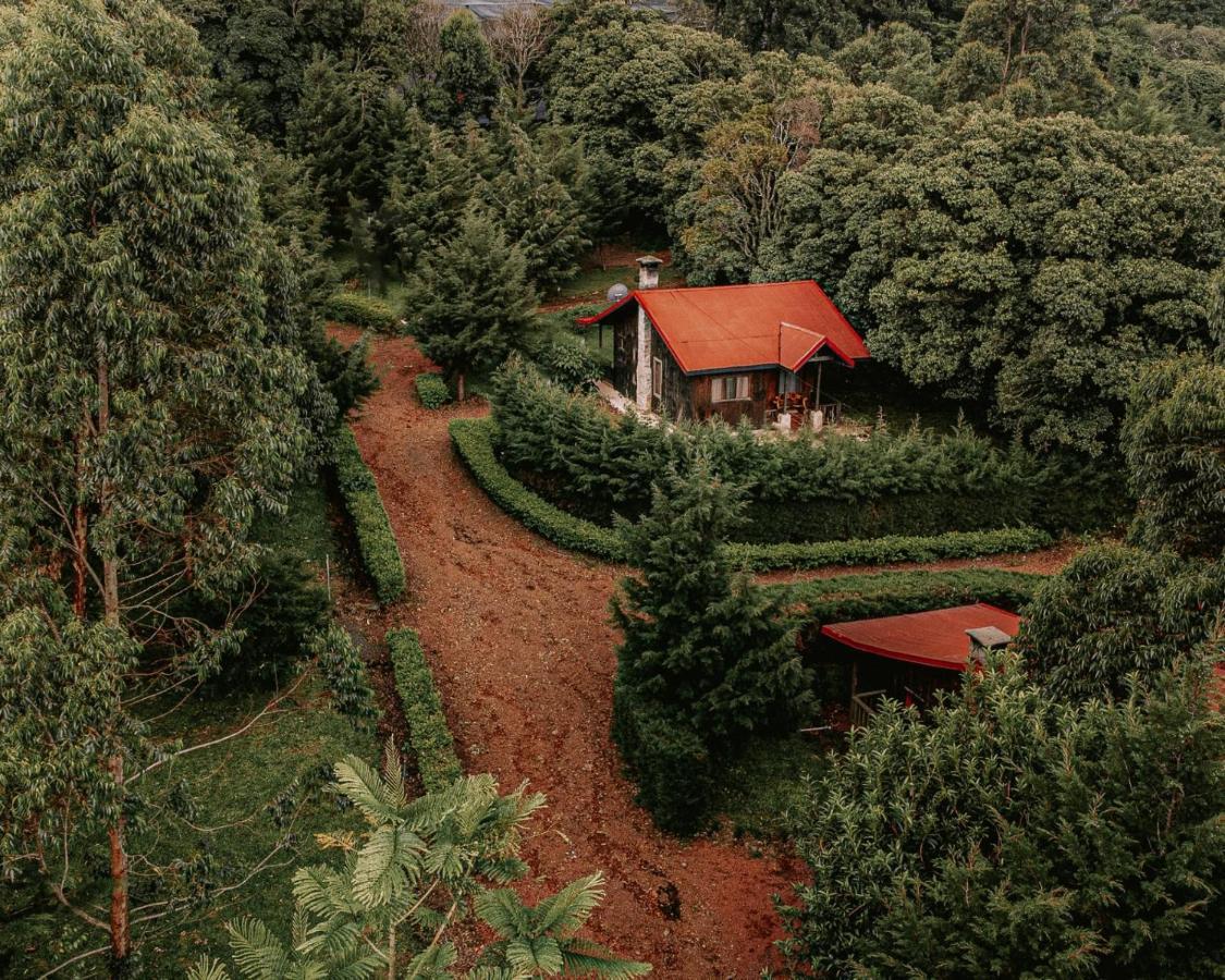 Hotel & Spa Escondite De La Montana Sabana Redonda Exterior photo