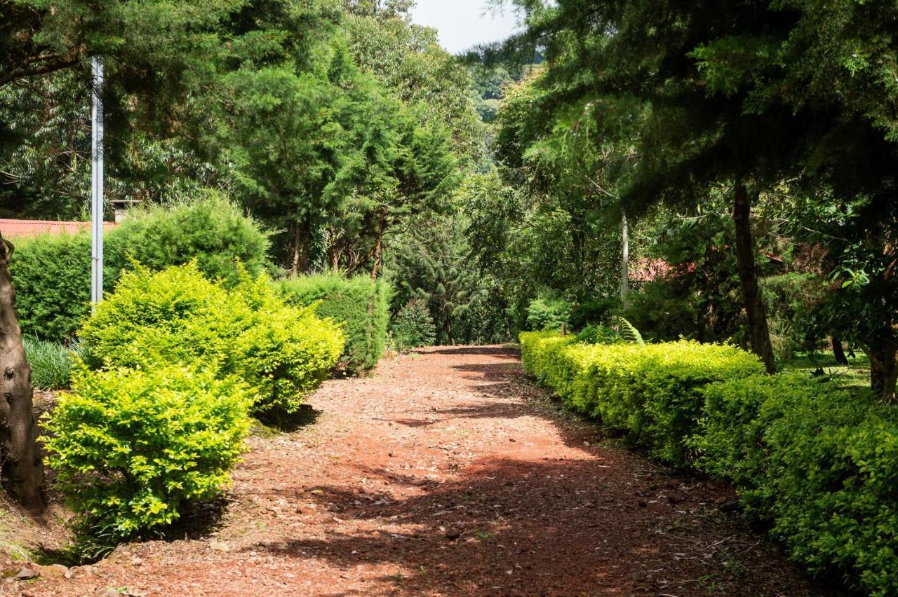 Hotel & Spa Escondite De La Montana Sabana Redonda Exterior photo