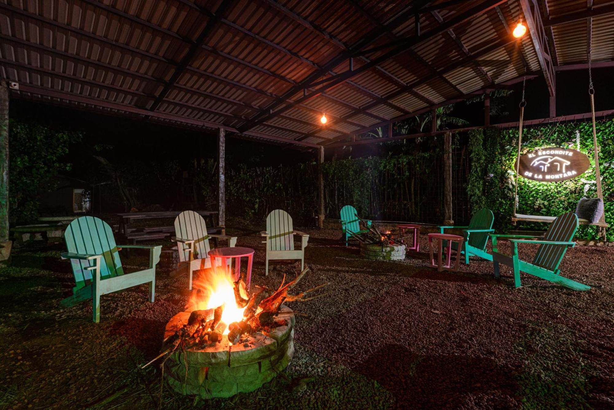 Hotel & Spa Escondite De La Montana Sabana Redonda Exterior photo